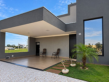 Casa em Condom�nio � Venda